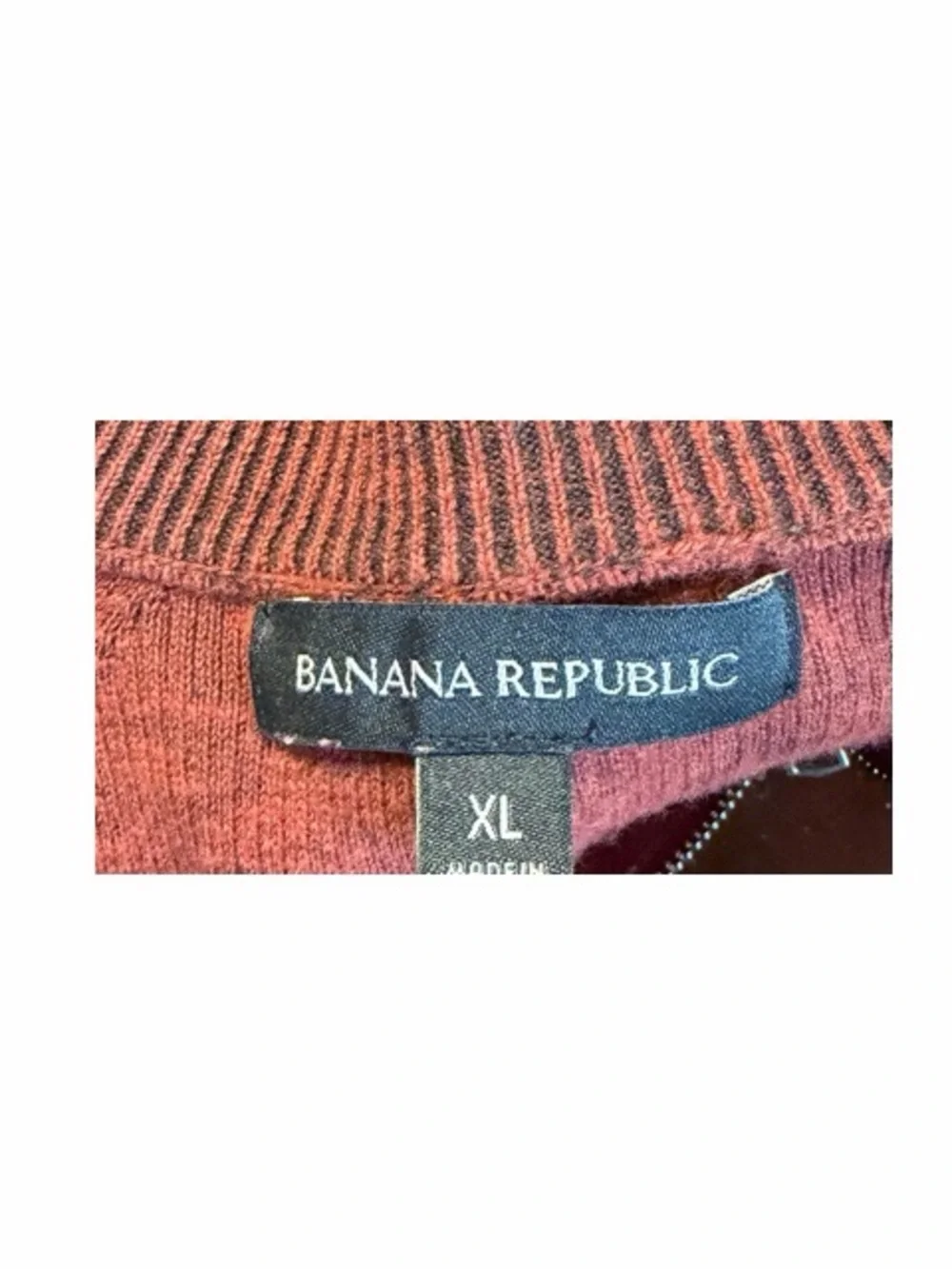 Banana Republic Men’s Burgundy Ribbed‎ Quarter Zip Sweater